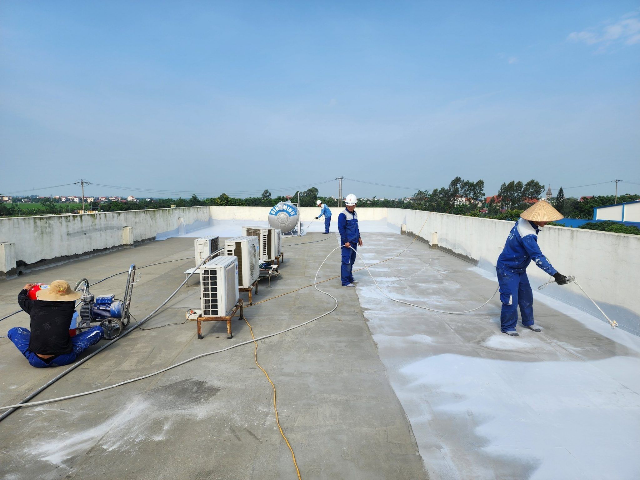 Dịch vụ chống thấm trần nhà, sân thượng uy tín Tại Hà Nội 5 chong tham san thuong 3